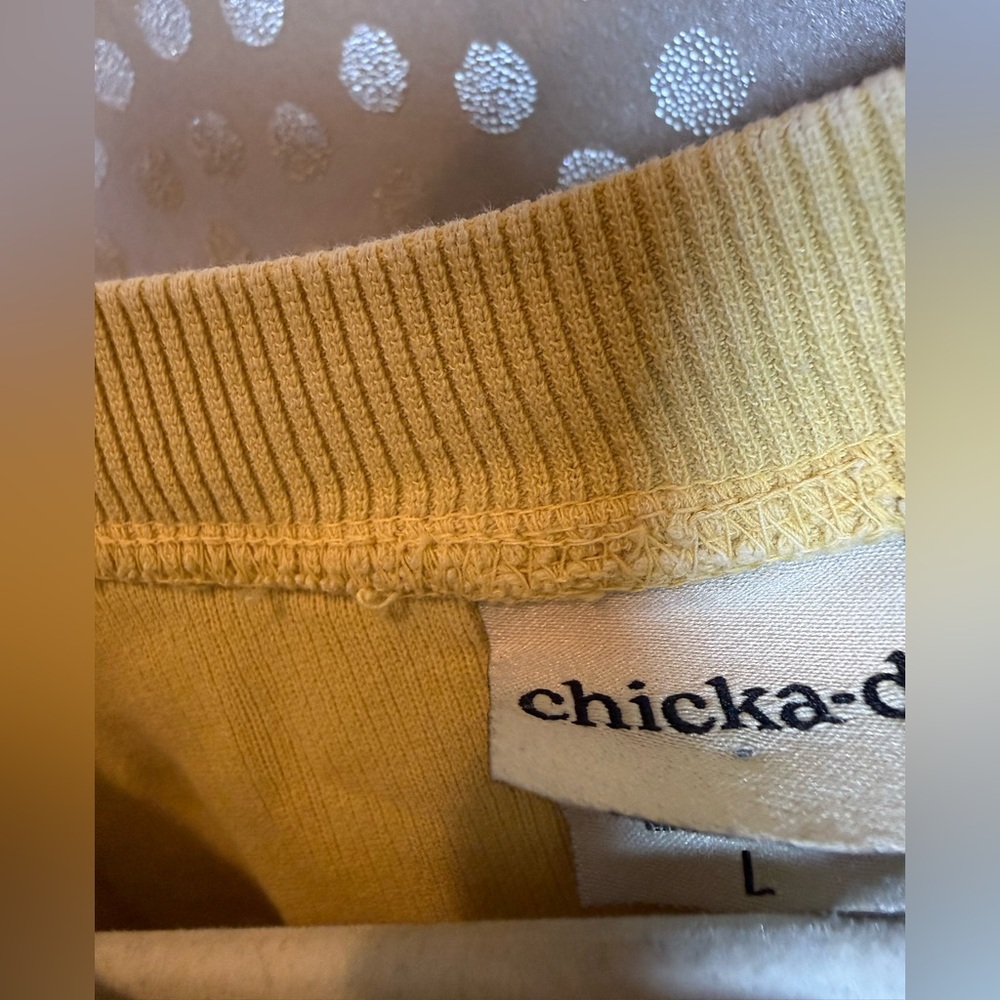 Cool Mom Yellow Sweatshirt - Picture 3 of 4